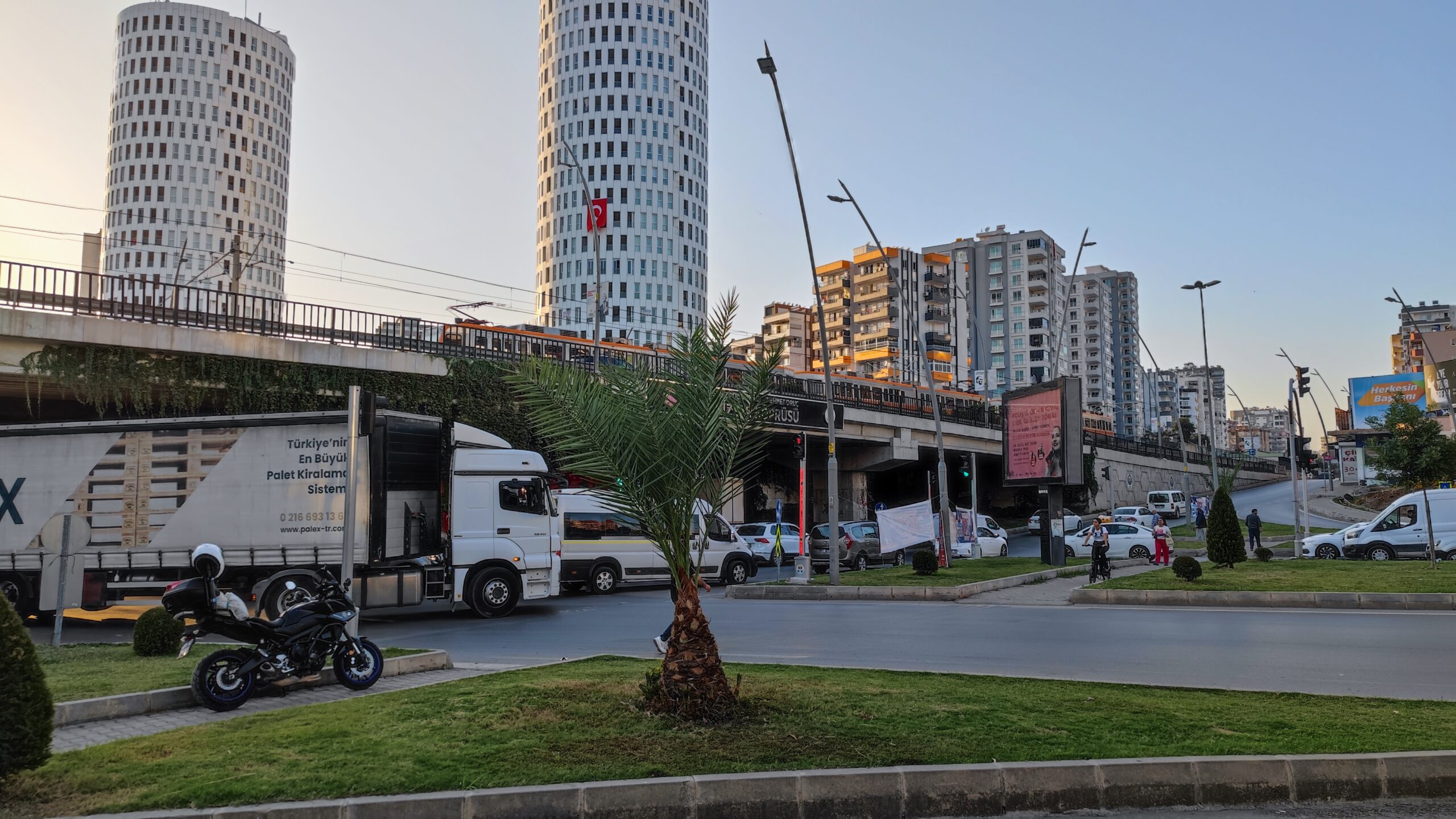 Xiaomi 11 ultra şehir manzarası